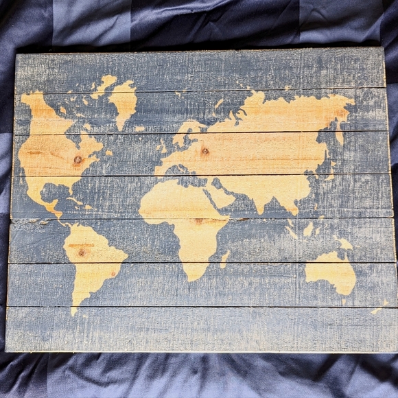 Other - World map wooden wall hanging